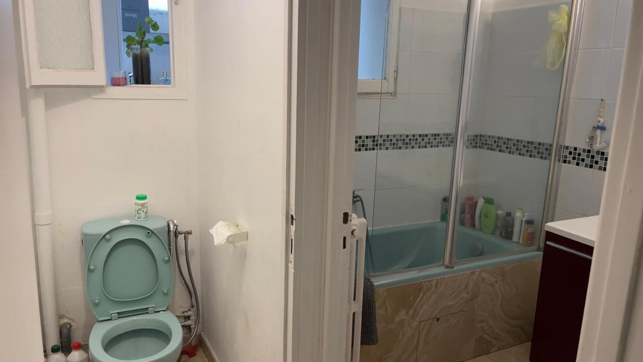 Chambre Nouveau Saint-Roch มงต์เปอลิเยร์ ภายนอก รูปภาพ
